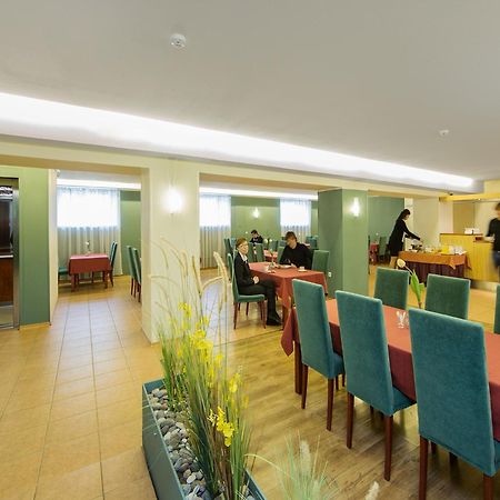Arabella Hotel Κουρεσάαρε Εξωτερικό φωτογραφία