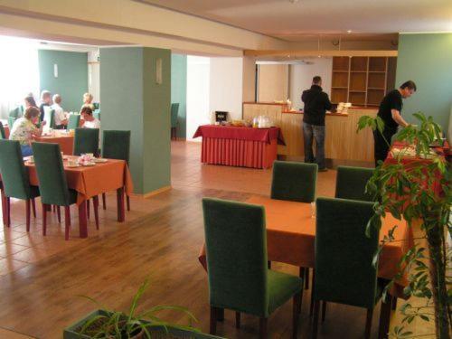 Arabella Hotel Κουρεσάαρε Εξωτερικό φωτογραφία