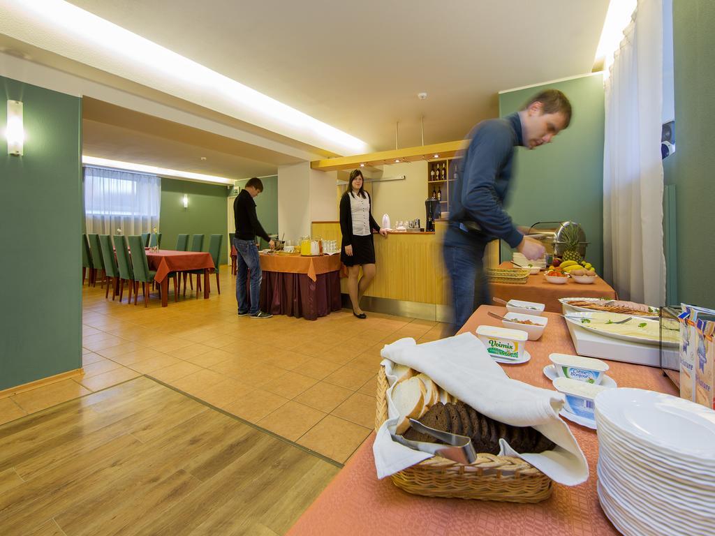 Arabella Hotel Κουρεσάαρε Εξωτερικό φωτογραφία